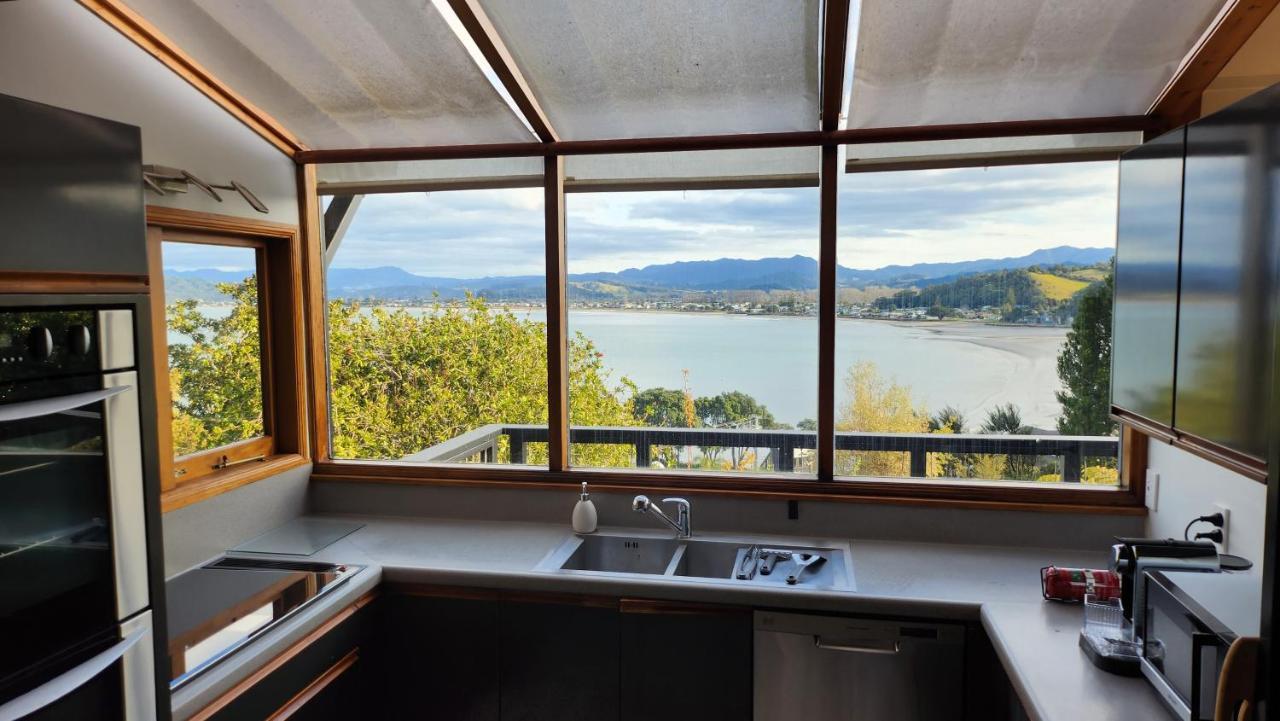 The Black Chalet Whitianga Zewnętrze zdjęcie